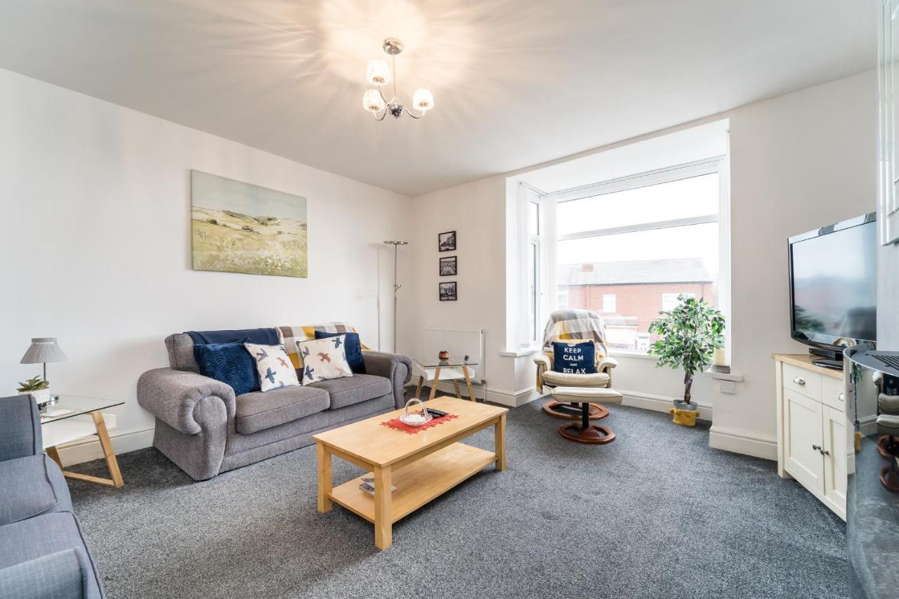 Birkdale Southport Boutique Apartment Sleeps 5 Exteriör bild