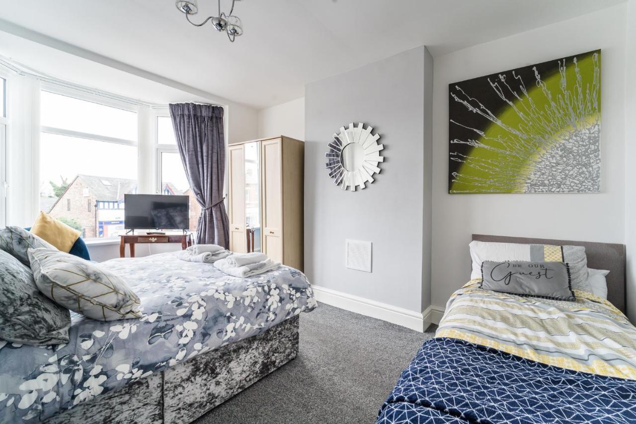 Birkdale Southport Boutique Apartment Sleeps 5 Exteriör bild